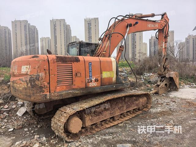 右后45(整機外觀) 右后45(整機外觀)