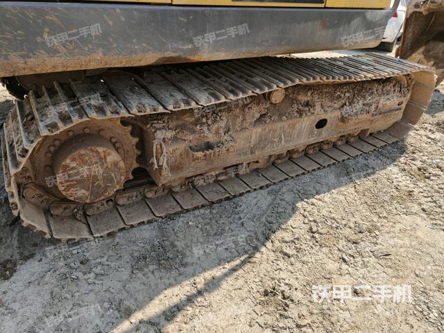 左側(cè)履帶整體?（行走機構(gòu)）