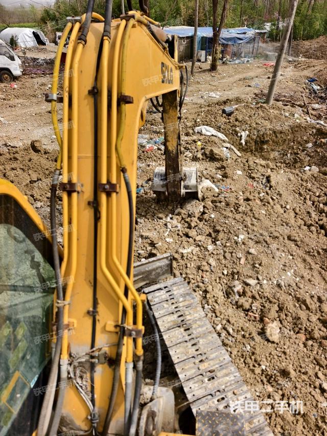 大臂背部俯視（工作和回轉裝置）