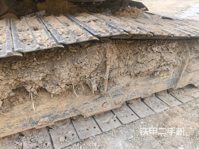 右驅(qū)動(dòng)輪(行走機(jī)構(gòu)) 右驅(qū)動(dòng)輪(行走機(jī)構(gòu))