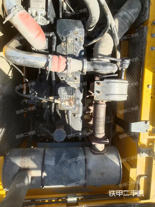 發(fā)動(dòng)機(jī)整體俯視（整機(jī)外觀）