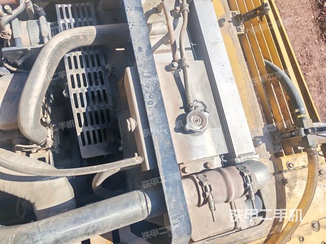 水箱+風(fēng)扇特寫(上車部件) 水箱+風(fēng)扇特寫(上車部件)