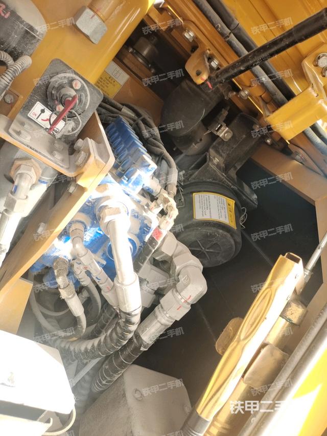 分配閥（上車部件）