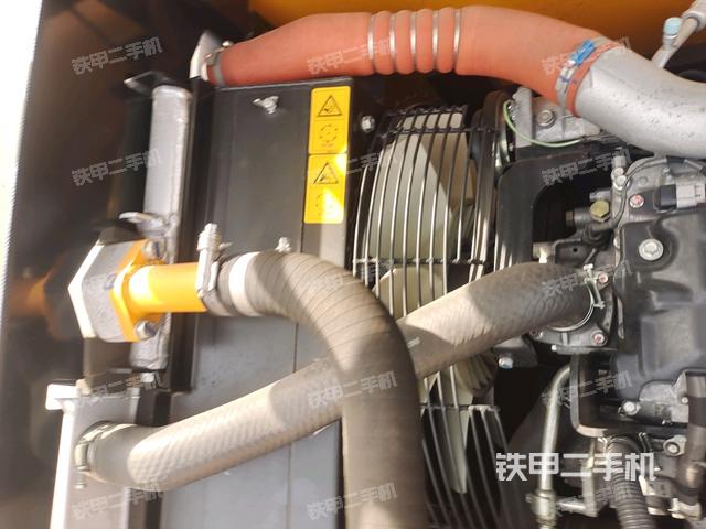 气门室盖螺丝特写（上车部件）