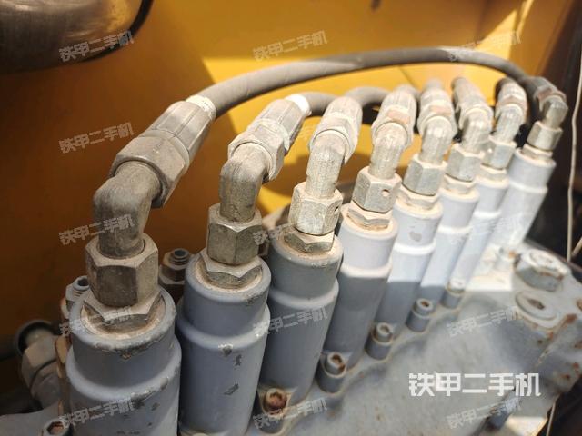 分配閥（上車部件）