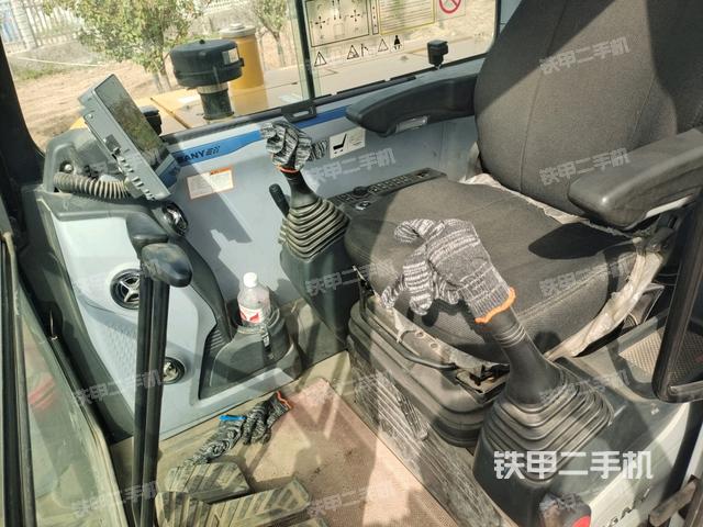 頂棚整體（駕駛室部分）