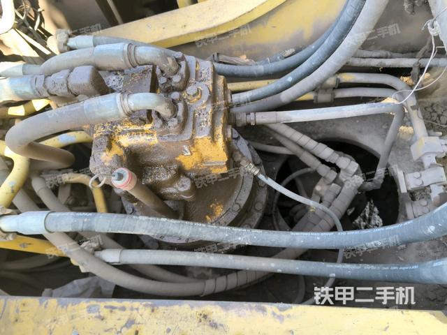 回轉(zhuǎn)馬達(dá)（上車部件）