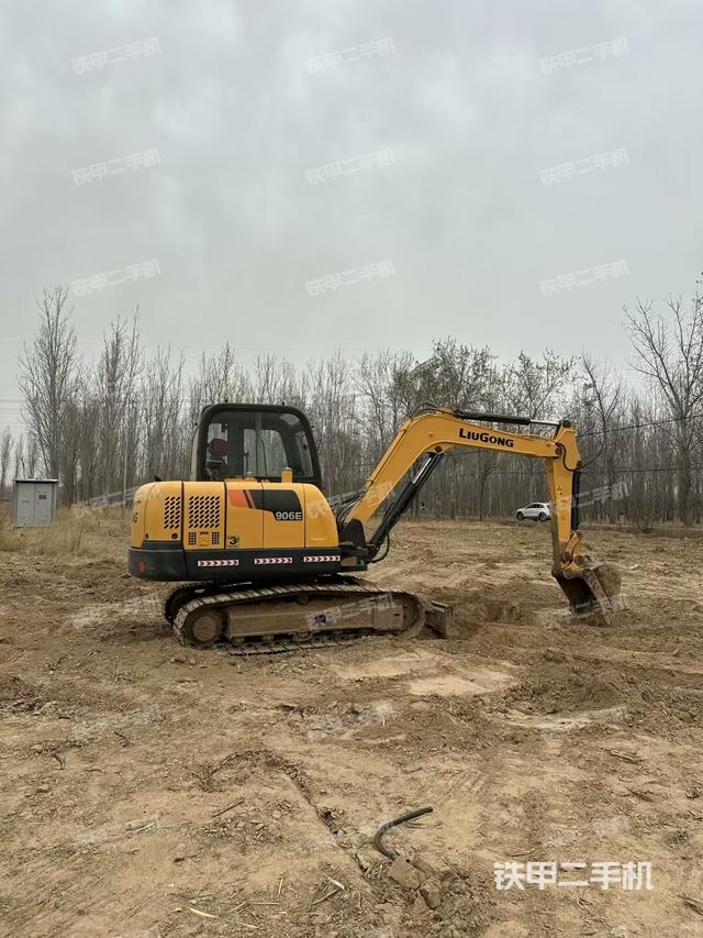 整機(jī)右后45°（整機(jī)外觀）