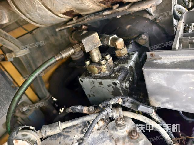 液壓泵室（大件艙室）