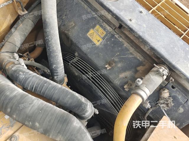 增壓器特寫(xiě)(上車部件) 增壓器特寫(xiě)(上車部件)