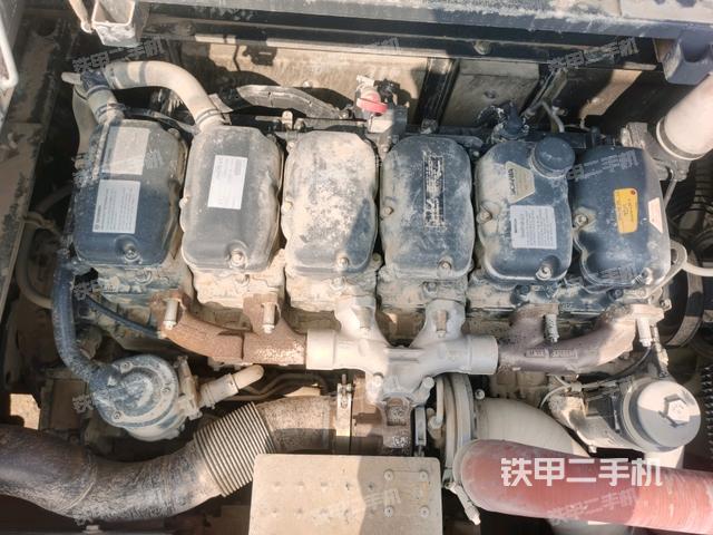 發(fā)動機整體俯視（整機外觀）