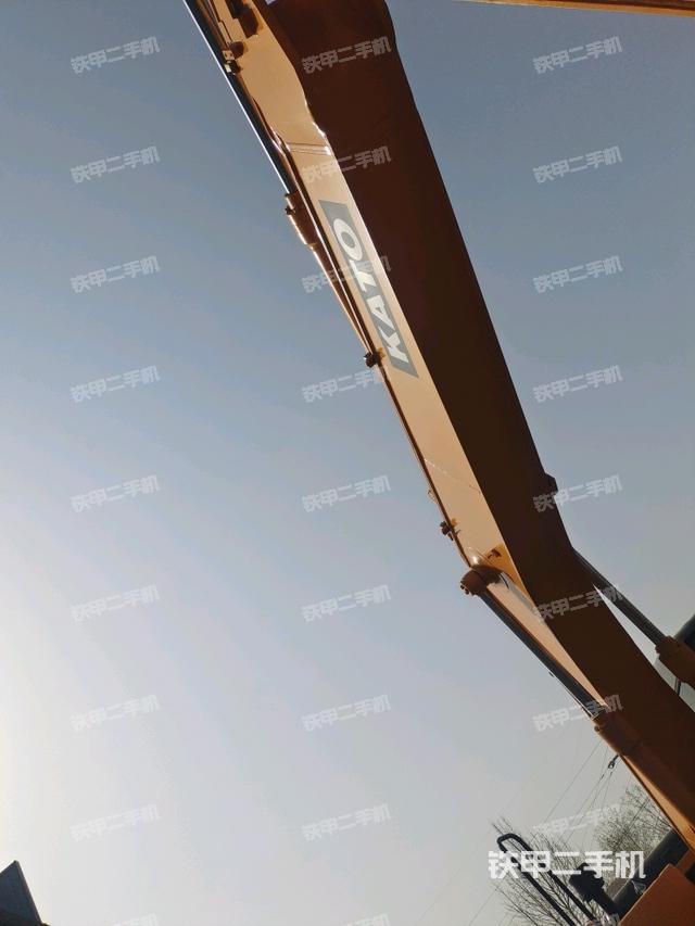 大臂根部 斜视（工作和回转装置）