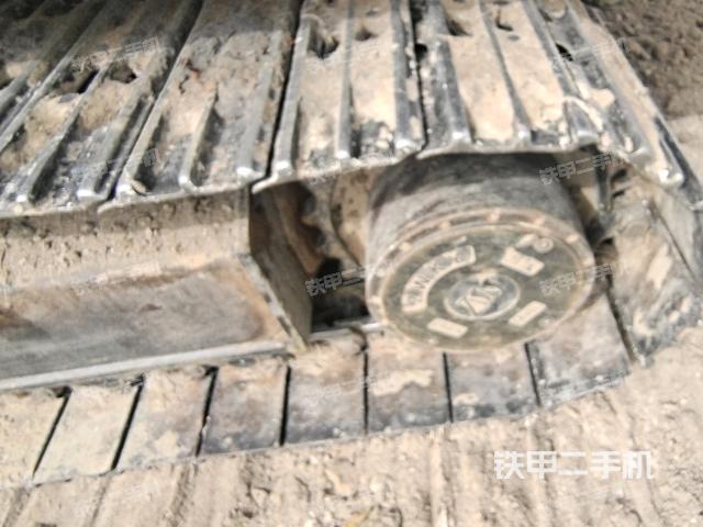 右導(dǎo)向輪（行走機(jī)構(gòu)）