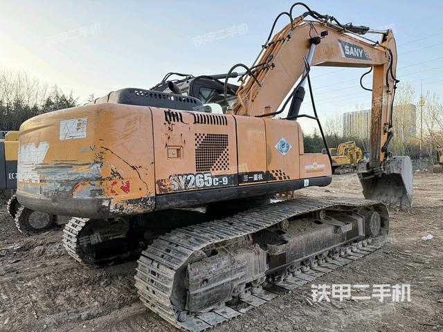 整機右后45°（整機外觀）