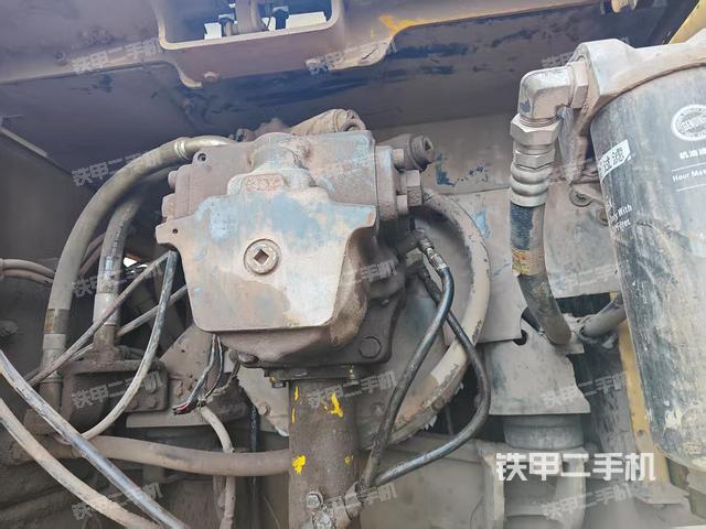 液壓泵室（大件艙室）