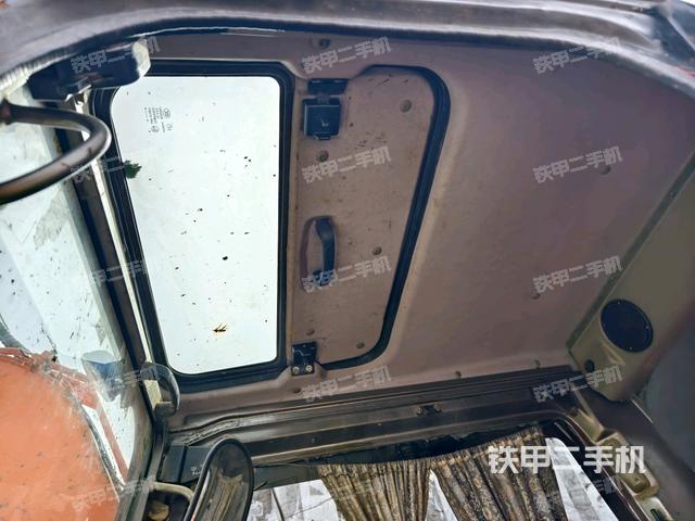 頂棚整體（駕駛室部分）