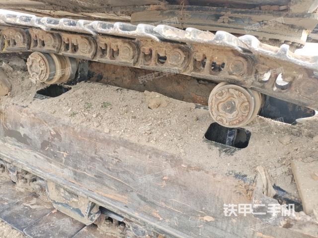 右側(cè)履帶整體（行走機(jī)構(gòu)）