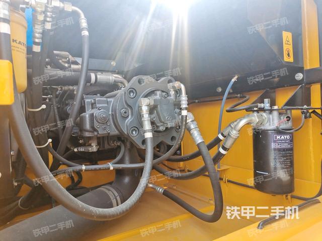 液压泵斜45 左（大件舱室）