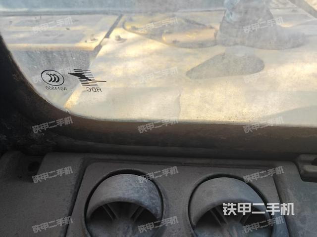 后窗玻璃角標(biāo)（駕駛室部分）