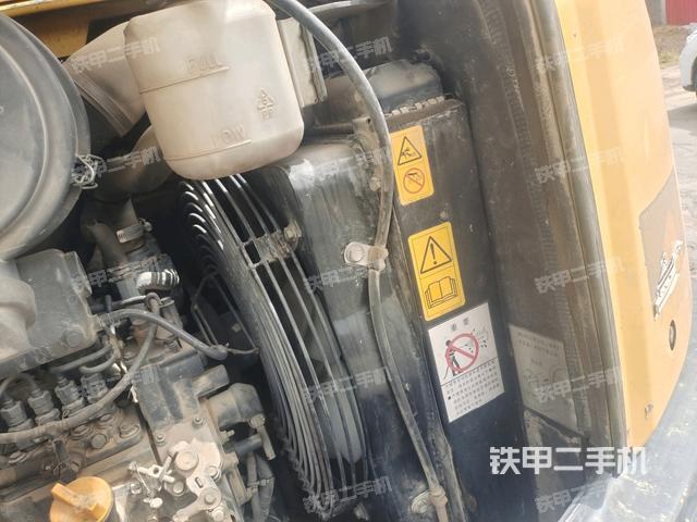 散熱器室(大件艙室) 散熱器室(大件艙室)