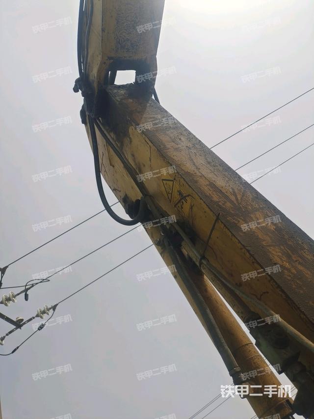 小臂整體左后(工作和回轉(zhuǎn)裝置) 小臂整體左后(工作和回轉(zhuǎn)裝置)