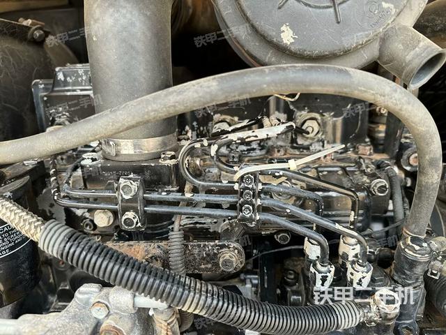 发动机整体俯视（整机外观）