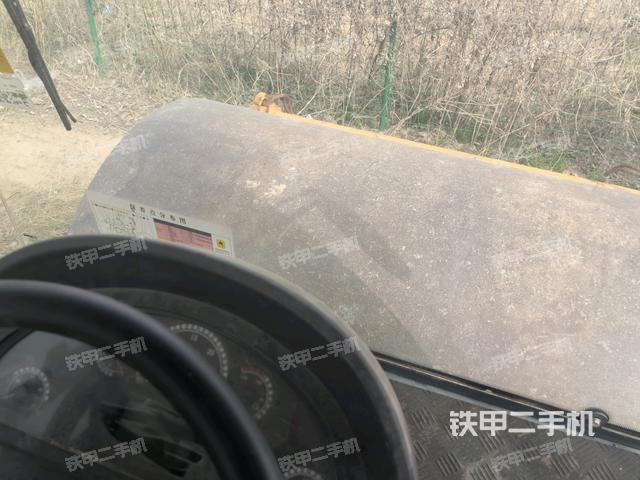 鋼輪厚度(壓路機(jī)前后車架) 鋼輪厚度(壓路機(jī)前后車架)
