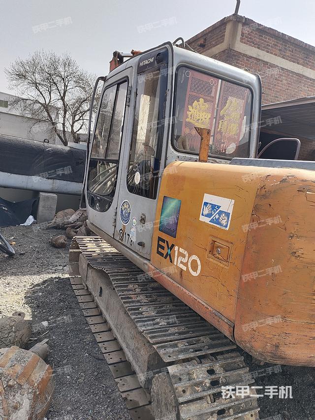 驾驶室整体（整机外观）