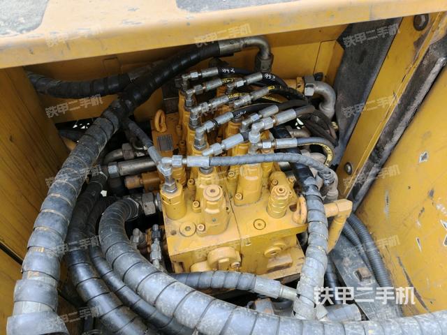 分配閥（上車部件）