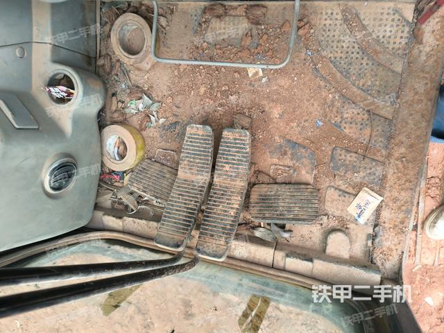 座椅后部（駕駛室部分）