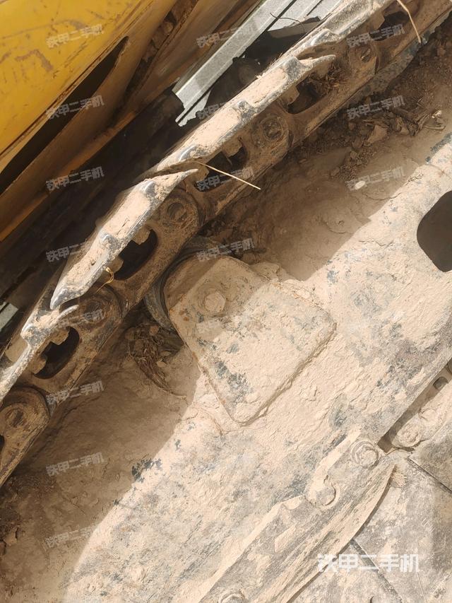 左托鏈輪和鏈筋(行走機(jī)構(gòu)) 左托鏈輪和鏈筋(行走機(jī)構(gòu))