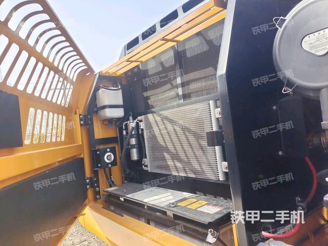 液压泵室（大件舱室）