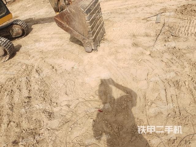 鏟斗45度（工作和回轉(zhuǎn)裝置）