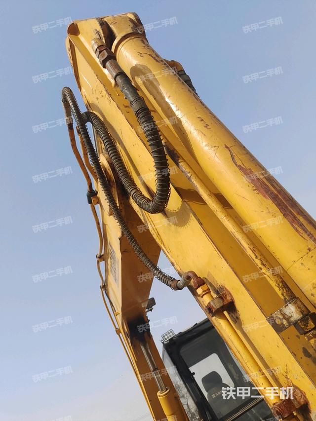 小臂整體右前（工作和回轉(zhuǎn)裝置）