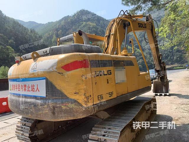 整機右后45°（整機外觀）