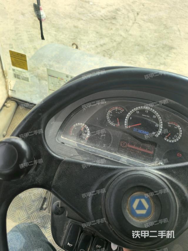 小時(shí)表（壓路機(jī)駕駛室）