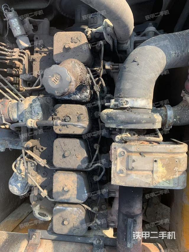 發(fā)動機(jī)整體俯視（整機(jī)外觀）