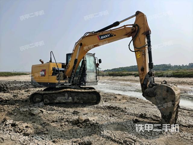 右前45(整機(jī)外觀) 右前45(整機(jī)外觀)