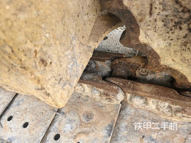 右側(cè)行走馬達(dá)蓋板(行走機(jī)構(gòu)) 右側(cè)行走馬達(dá)蓋板(行走機(jī)構(gòu))