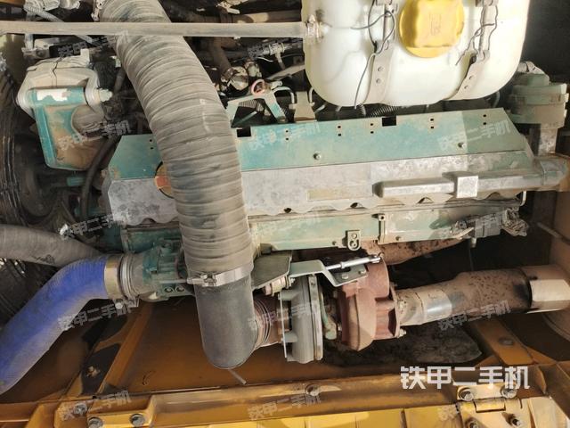 氣門室蓋螺絲特寫(上車部件) 氣門室蓋螺絲特寫(上車部件)