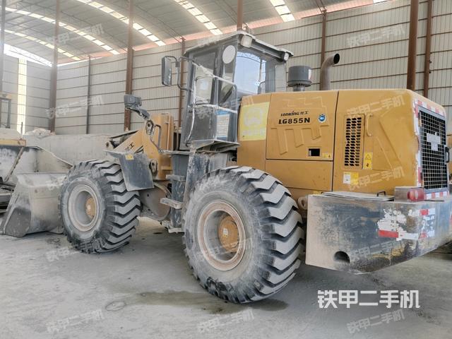 左后45°(整機外觀) 左后45°(整機外觀)