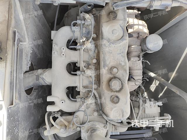 发动机整体俯视（整机外观）