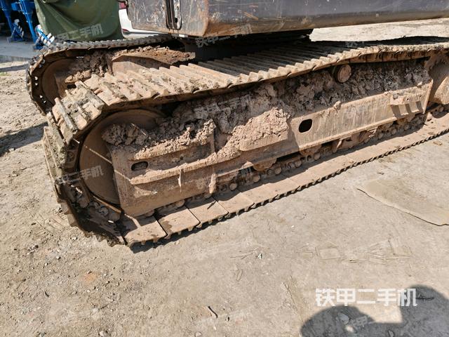 右側(cè)履帶整體（行走機構(gòu)）