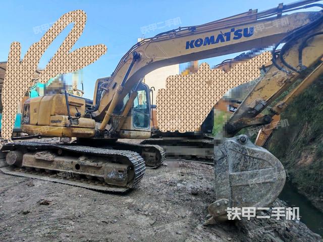 右前45(整機(jī)外觀) 右前45(整機(jī)外觀)