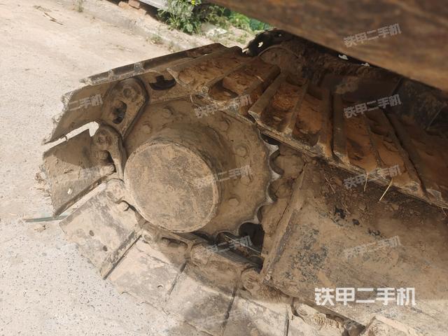 左驅(qū)動(dòng)輪(行走機(jī)構(gòu)) 左驅(qū)動(dòng)輪(行走機(jī)構(gòu))