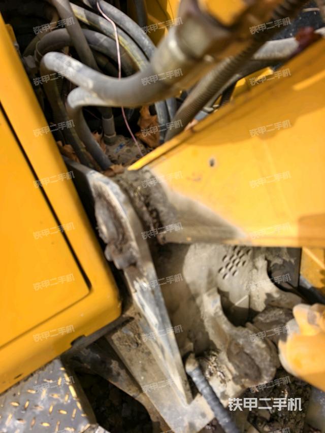 大臂根部?斜（工作和回轉裝置）