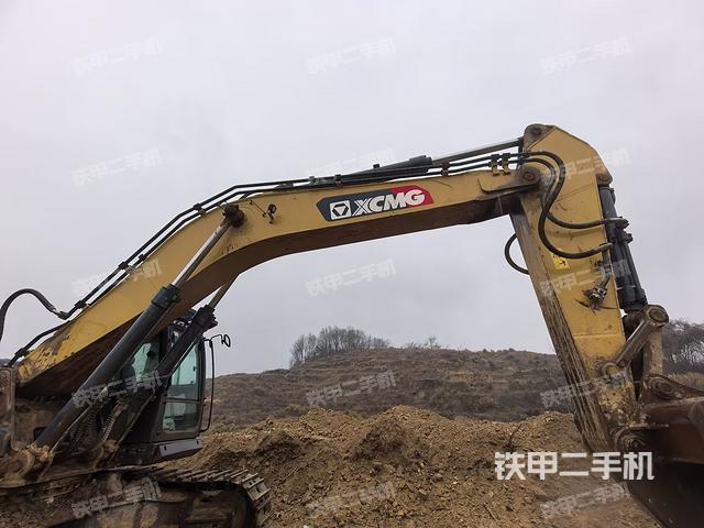 大臂整體?右側(工作和回轉裝置) 大臂整體?右側(工作和回轉裝置)