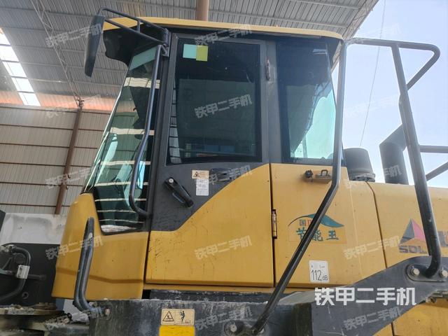 駕駛室頂部 外（駕駛室部分）