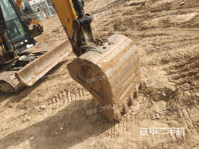 鏟斗45度（工作和回轉(zhuǎn)裝置）