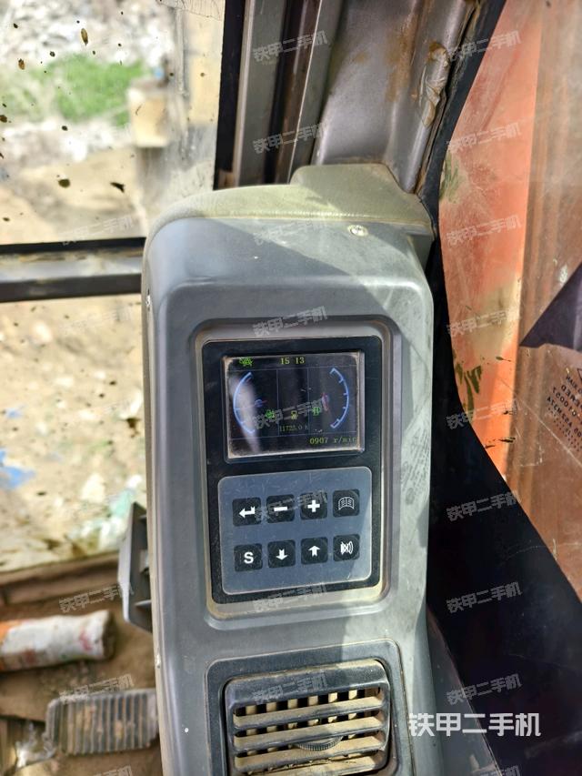 顯示屏?（駕駛室部分）